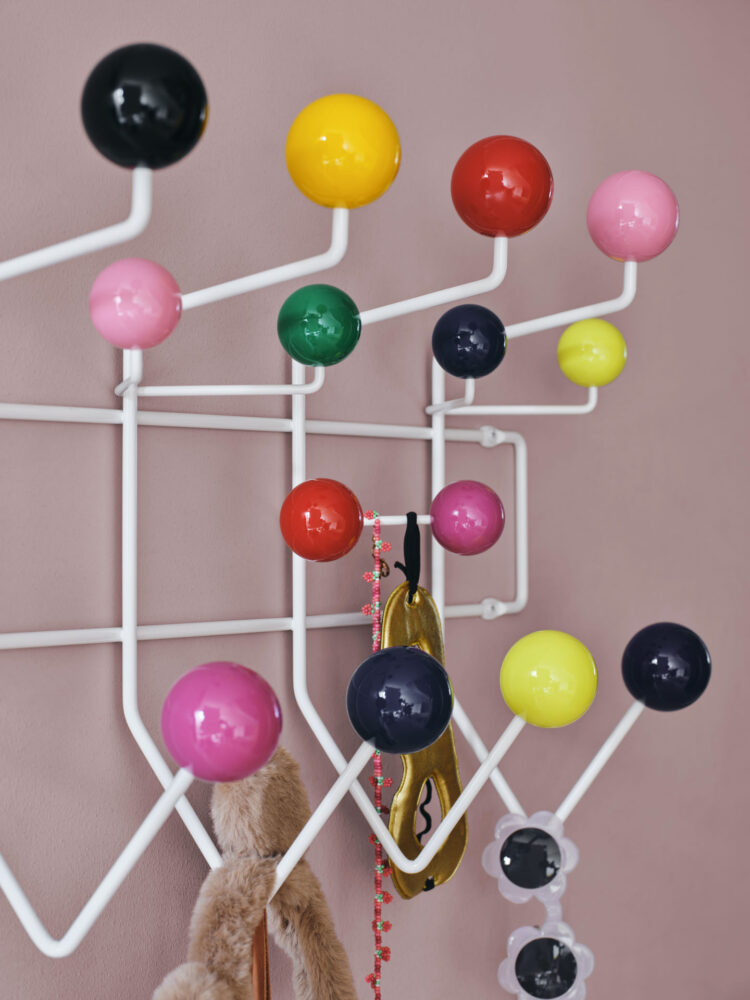 vitra-eames-hang-it-all-multi-coloured