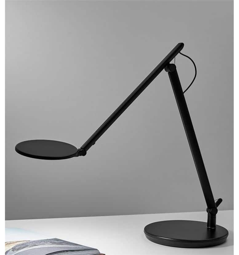 humanscale nova lamp jet black