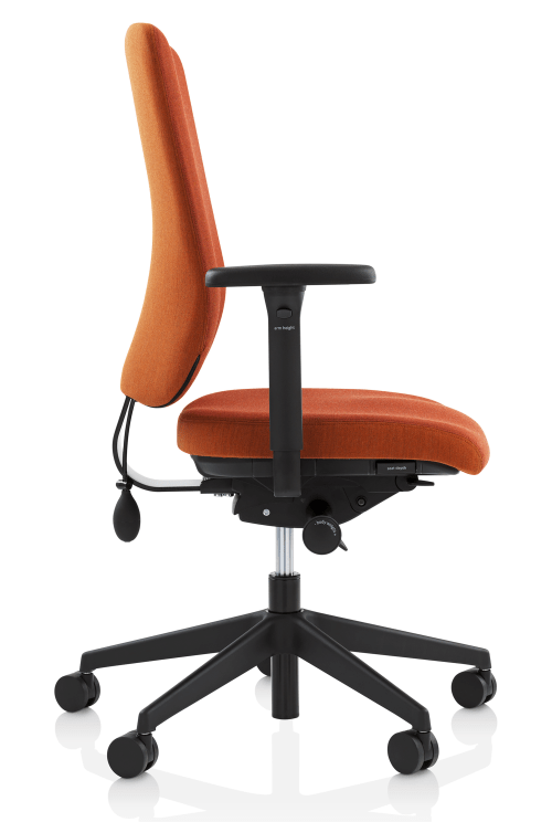 orangebox-being-me-chair-side