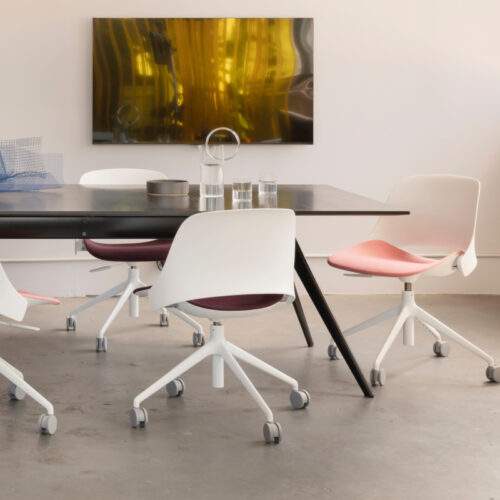 humanscale-trea-round-meeting-table